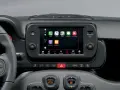Cruscotto Fiat Panda Hybrid: schermo con icone app, navigatore e simboli spie.