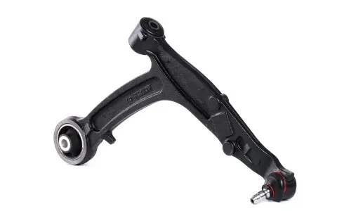 Braccetto auto rotto, pezzo di ricambio in metallo nero con snodo sferico e gommini, pronto per la sostituzione.