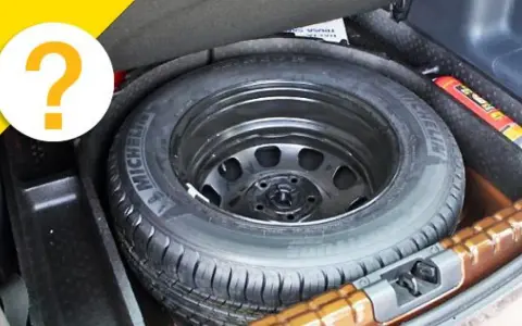 Ruota di scorta: il suo significato è la sicurezza in caso di emergenza. Un elemento essenziale per ogni automobilista.