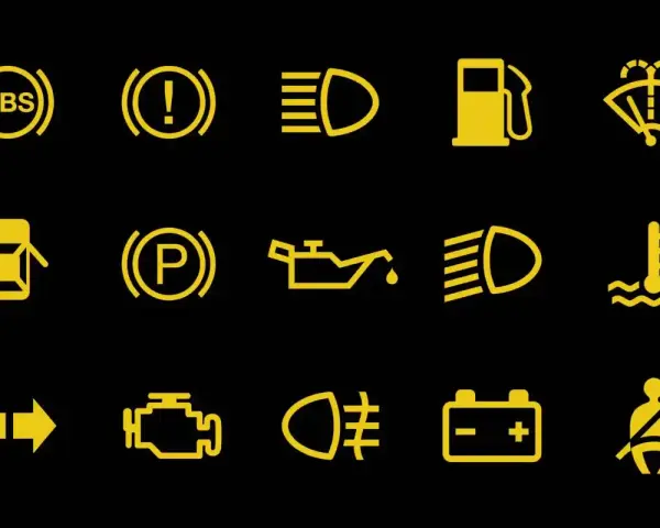 Elenco spie gialle Fiat 500: ABS, freno a mano, motore, batteria, portiere aperte, pressione olio, luci, temperatura, carburante, cinture.